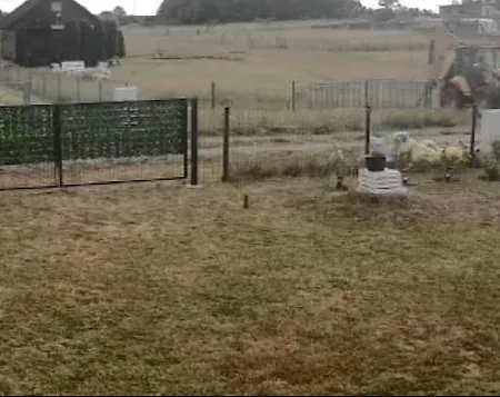 Ogrodzone Miejsce Na Kamper, Przyczepe Kempingowa, Postoj Wohnwagen