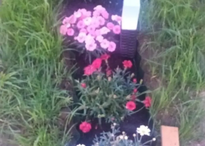 Ogrodzone Miejsce Na Kamper, Przyczepe Kempingowa, Postoj Wohnwagen Camping *